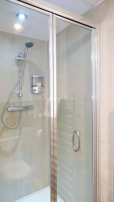 Seymour Townhouse By Serviced Living ליברפול מראה חיצוני תמונה
